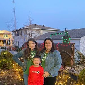 Meet your Posher, Dawn